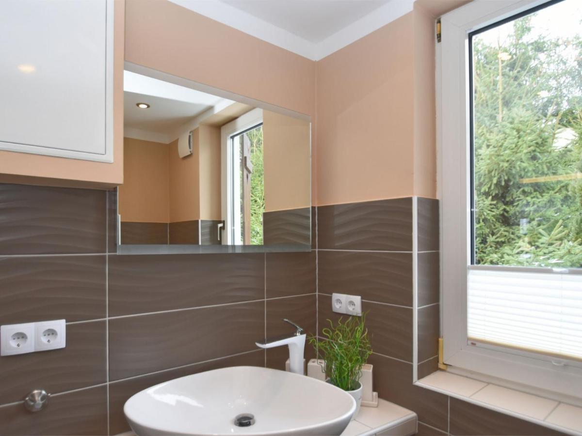 Apartment With Private Terrace Friedrichshohe  Exterior foto